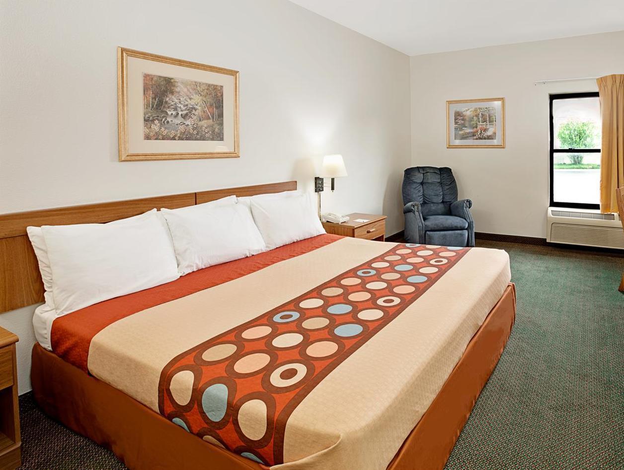 Hotel Super 8 By Wyndham Hampshire Il Zewnętrze zdjęcie